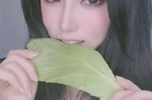 塌房！抖音千万网红旺仔小乔开演唱会不露脸票价直逼一线明星